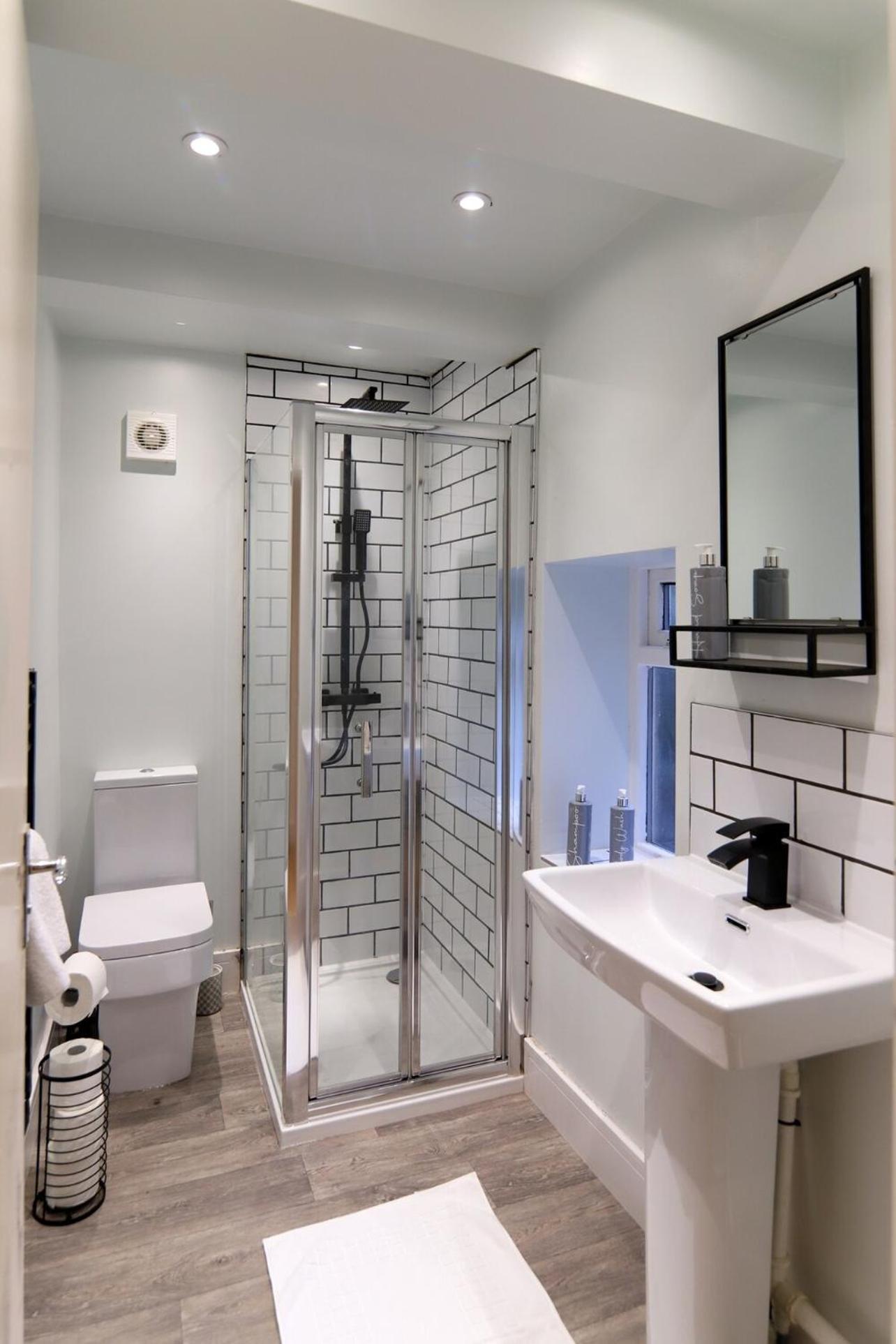 New- Modern 2Br Apt Wifi Sleep5 City Centre Sheffield Eksteriør bilde